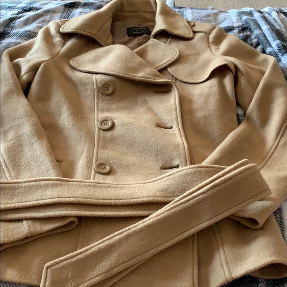 Nude coat